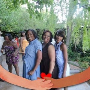 Meet your Posher, Regina